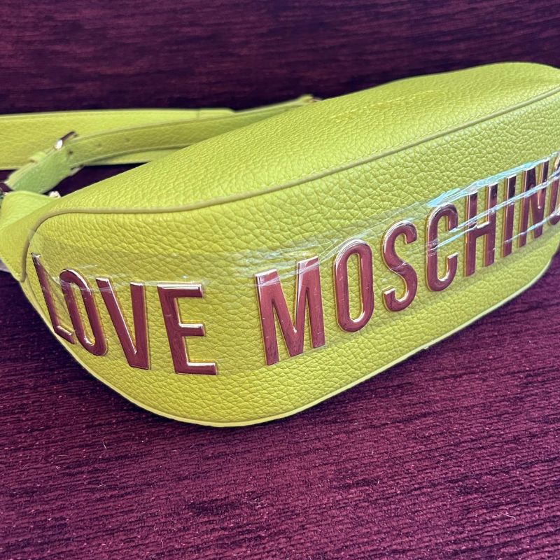 Image of the Love Moschino Baguette Bag New piece