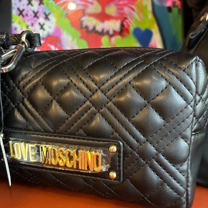 Image of the Love Moschino Clutch New piece