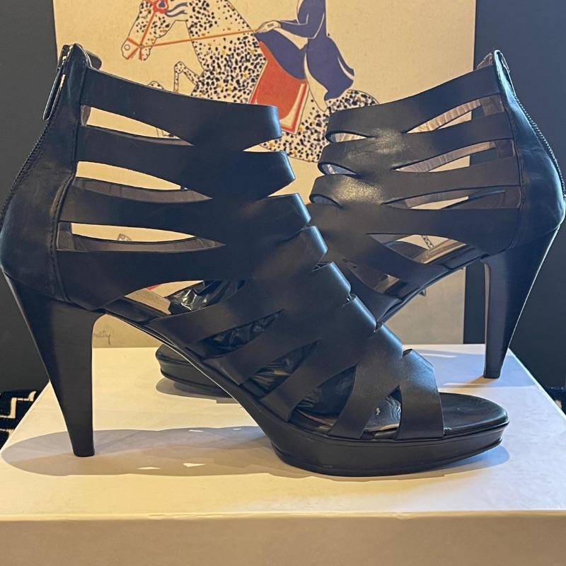 Image of the Russell & Bromley Aquatalia Gladiator Shoes Size 7 piece