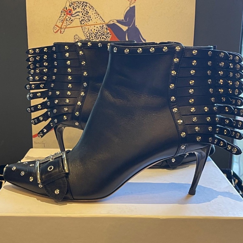 Image of the Alexander McQueen Angel Stud Pixie Boots Size 7 piece