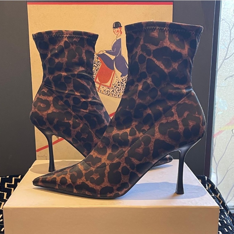 Image of the Schuh Leopard Sock Boots Size 7 piece