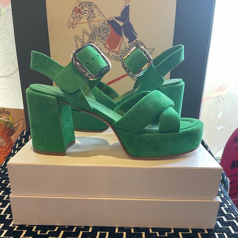 Image of the Kennel & Schmenger Plush Green Sandals Size 8 piece
