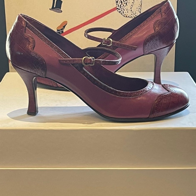 Image of the Marc Jacob’s Dark Red Leather Mary Jane’s Size 4 piece