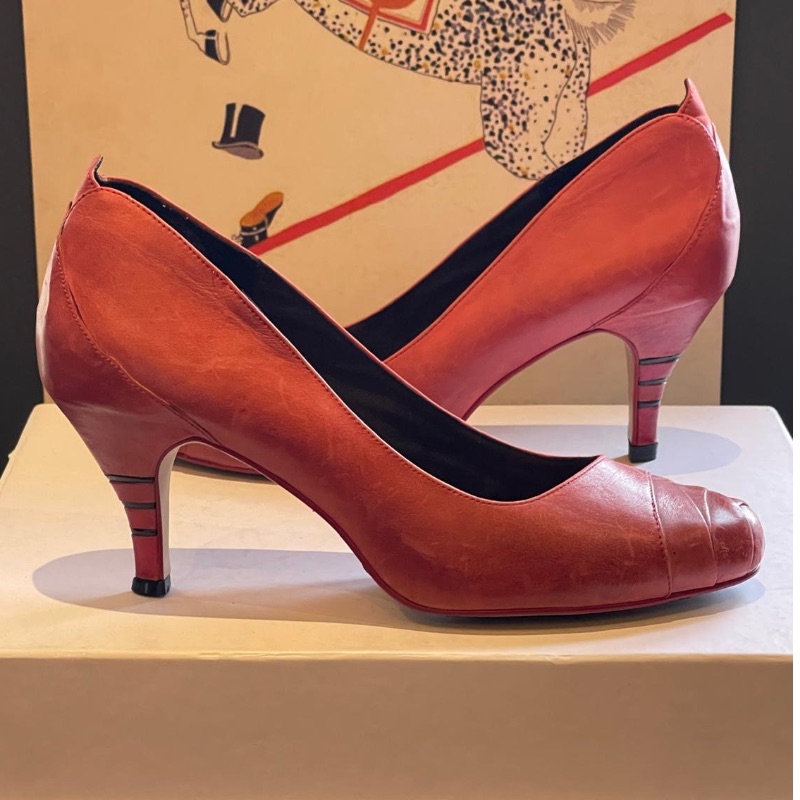 Image of the Diesel Red Leather Kitten Court Size 4 piece