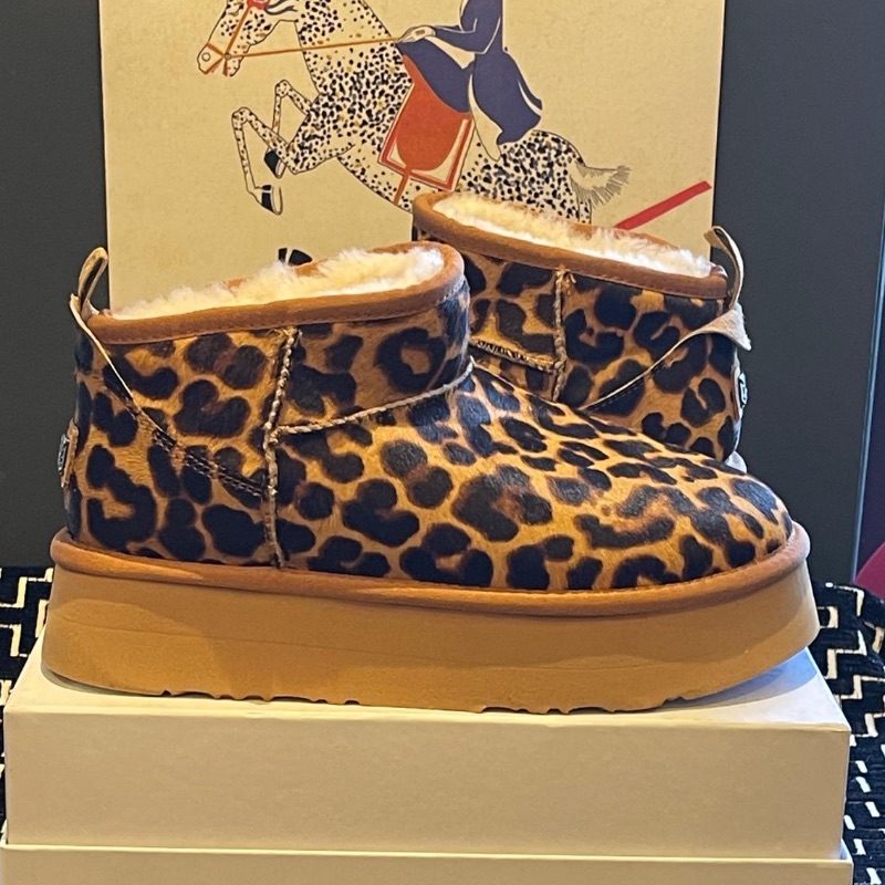 Image of the Australia Luxe Collective Animal Hide Boots Size 7 piece